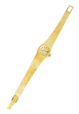 Lot 7 - A Lady's 9 Carat Gold Rotary Wristwatch