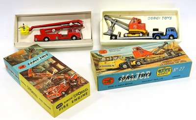 Lot 246 - Corgi Gift Set 27 Machinery Carrier With Priestman Cub Shovel