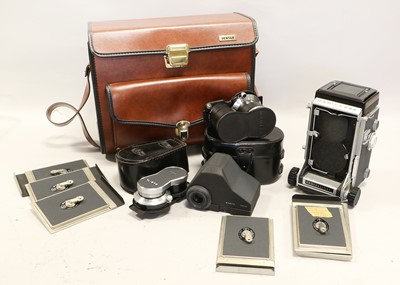 Lot 3308 - Mamiya C33 Twin Lens Camera