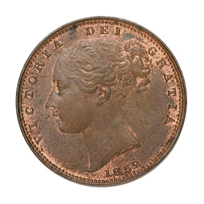 Lot 228 - Victoria, Farthing 1852, (S.3950); About...