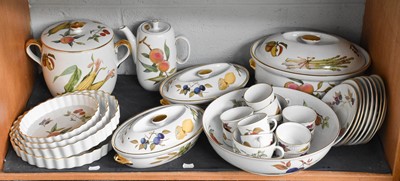 Lot 217 - A Quantity of Royal Worcester Evesham Pattern...