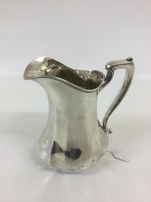 Lot 2369 - An American Silver Water-Jug