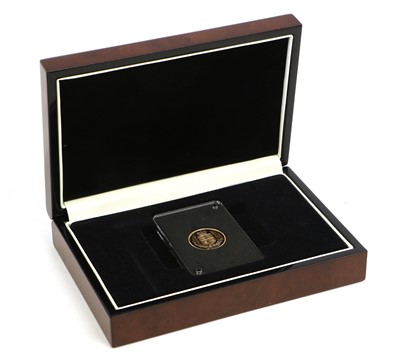 Lot 149 - Elizabeth II, Proof Sovereign 2002, obv....