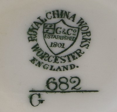 Lot 111 - A Royal Worcester Porcelain Small Potpourri...