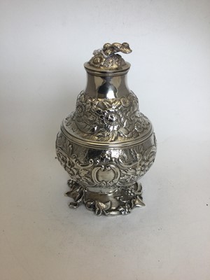 Lot 2216 - A George III Silver Tea-Caddy