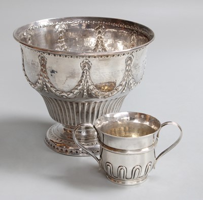 Lot 26 - A Silver Sugar-Bowl, With Cancelled George II...