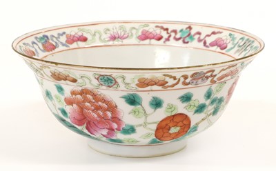 Lot 232 - A Chinese Porcelain Bowl, Guangxu, painted in...