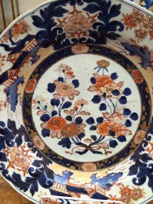 Lot 150 - A Japanese Imari Porcelain Dish, Edo period,...