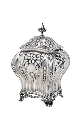 Lot 2401 - A Victorian Silver Tea-Caddy