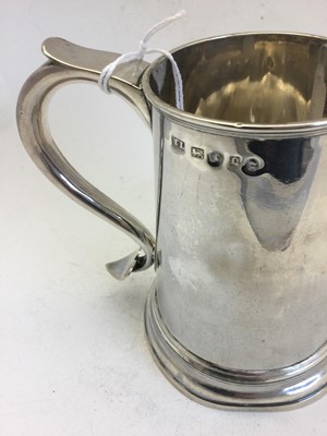 Lot 2005 - A George III Silver Mug