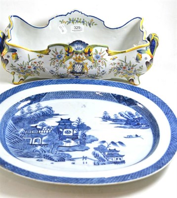 Lot 329 - A large 19th century Maiolica planter and a large Chinese blue and white porcelain meat dish