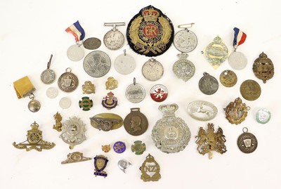 Lot 70 - A Small Quantity of Militaria, including two...