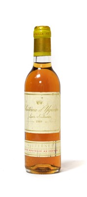 Lot 3218 - Château d'Yquem 1989 Lur Saluces, Sauternes...