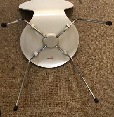 Lot 435 - Fritz Hansen: Six Series 7 Chairs, deigned by...
