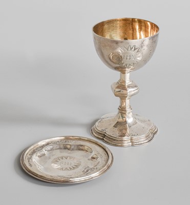 Lot 60 - A Victorian Silver Communion-Cup and Paten, by...