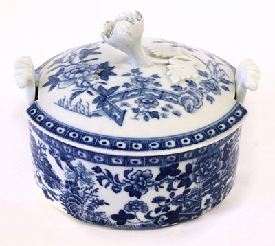 Lot 39 - A Worcester Porcelain Butter Tub and Cover,...
