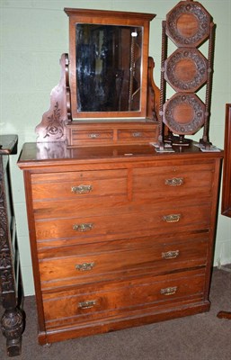 Lot 610 - Victorian dressing chest