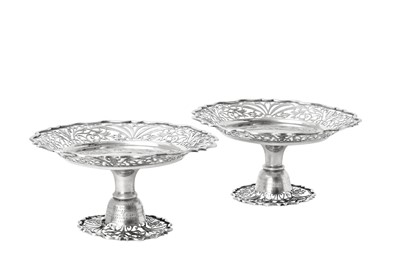 Lot 5 - A Pair of Edward VII Silver Dessert-Stands, by...