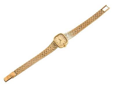 Lot 6 - A Lady's 9 Carat Gold Zenith Wristwatch,...