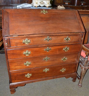 Lot 654 - 18th century mahogany bureau