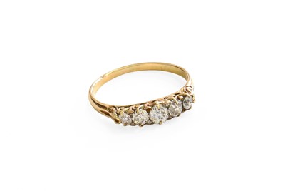 Lot 152 - A Diamond Five Stone Ring, the graduated old...