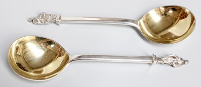 Lot 2 - A Pair of Edward VII Silver Apostle-Spoons, by...