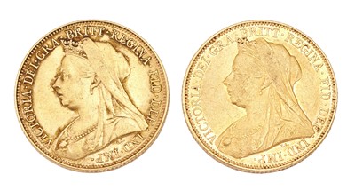 Lot 115 - 2x Victoria Sovereigns, 1899M and 1900M, both...