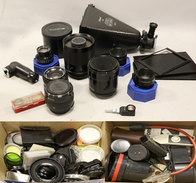 Lot 3376 - Various Lenses And Accessories