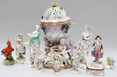 Lot 240 - A Meissen Vase and Cover, 19th century, the...