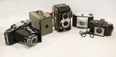 Lot 3384 - Yashica-D Camera