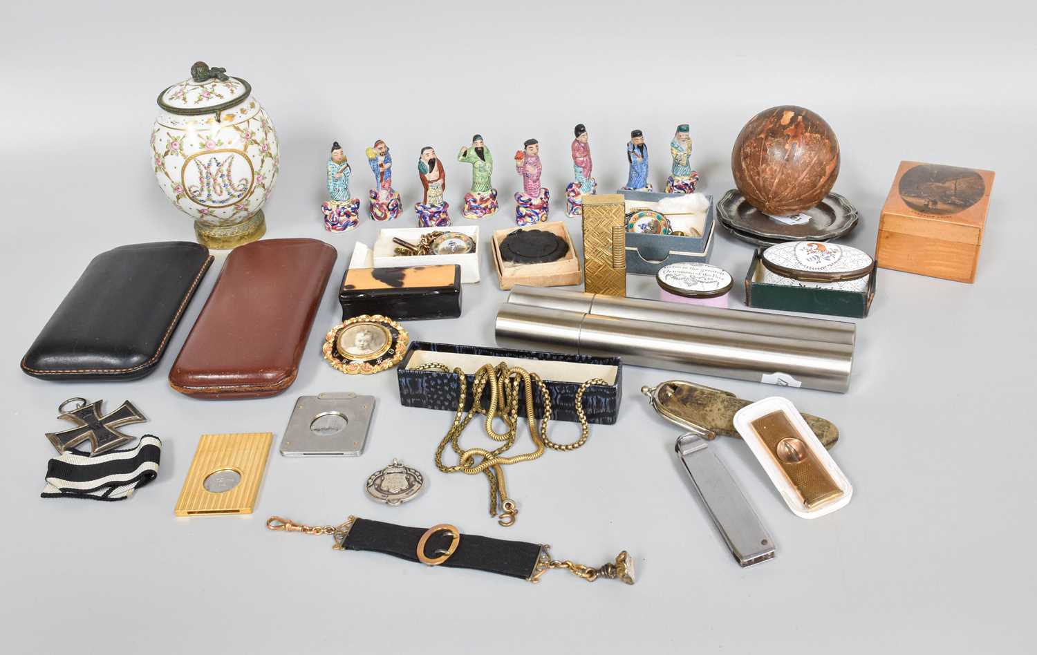 Lot 74 - A Tray of Various Collectables, 19th century...
