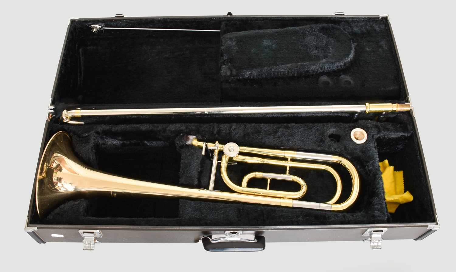 Lot 3048 - Yamaha YSL446G Bb/F Trombone