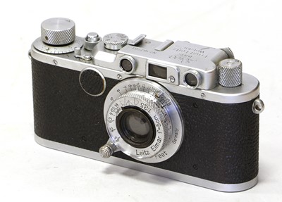 Lot 3283 - Leica II Camera