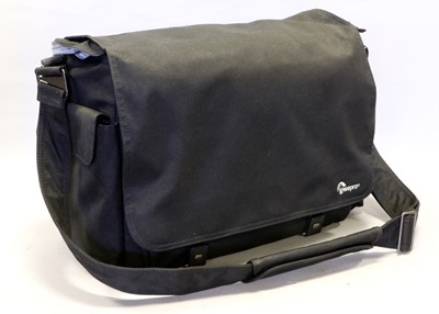 Lot 3319 - Nikon D90 Camera Outfit