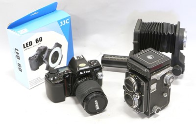 Lot 3324 - Nikon F801 Camera