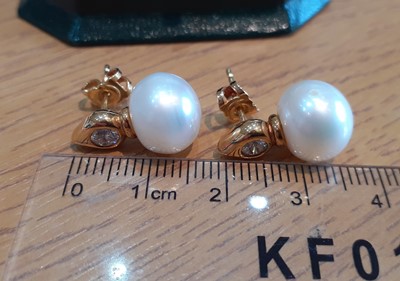 Lot 2065 - A Pair of 18 Carat Gold Cultured Pearl and...