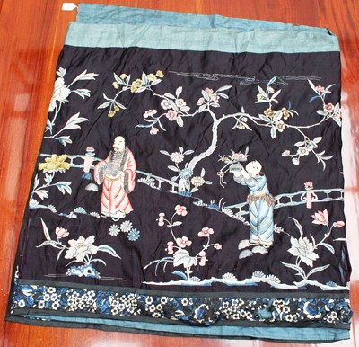 Lot 1189 - An Early 20th Chinese Silk Embroidery or...