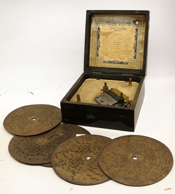 Lot 3140 - A 5.3/4-Inch Symphonion Manivelle  Disc Musical Box