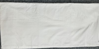 Lot 2011 - A Quantity of Assorted White Linen and...