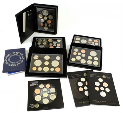 Lot 290 - 8x UK Proof and Brilliant Uncirculated Sets,...