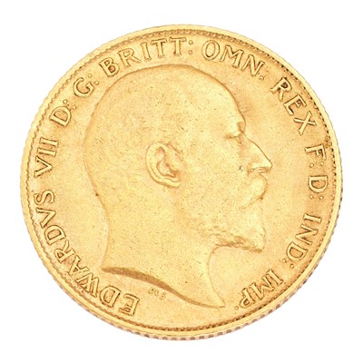 Lot 127 - Edward VII, Half Sovereign 1908, obv. bare...