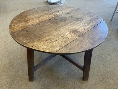 Lot 707 - A Mid 19th Century Oak Circular Dining Table,...