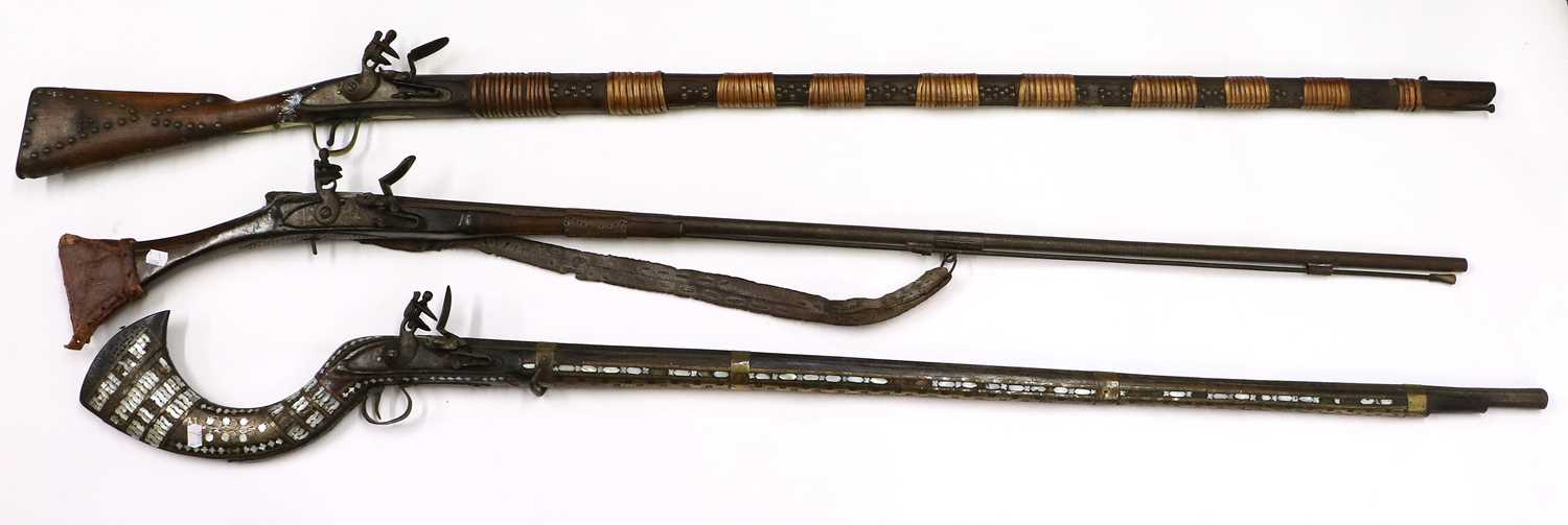 Lot 211 - An Early 19th Century Afghan Flintlock Jezail,...