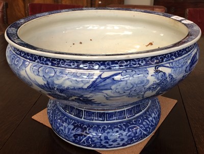 Lot 186 - A Large Chinese Porcelain Circular Planter on...