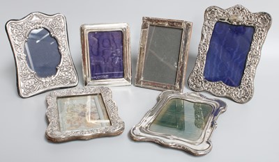 Lot 1071 - A Collection of Assorted Silver...