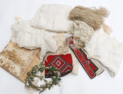 Lot 2014 - Early 20th Century Textiles and Lace including...