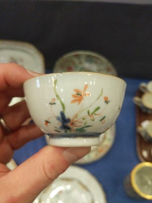 Lot 190 - A Chinese Porcelain Mug, Qianlong, of bell...