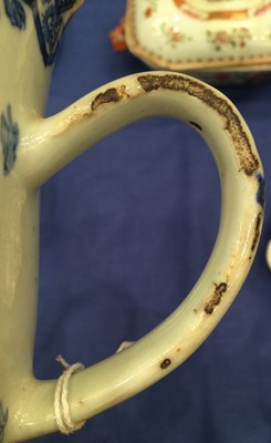 Lot 190 - A Chinese Porcelain Mug, Qianlong, of bell...