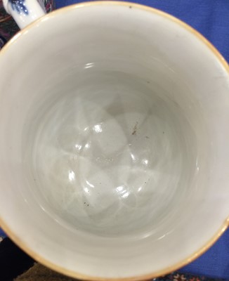 Lot 190 - A Chinese Porcelain Mug, Qianlong, of bell...