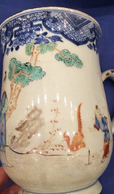 Lot 190 - A Chinese Porcelain Mug, Qianlong, of bell...